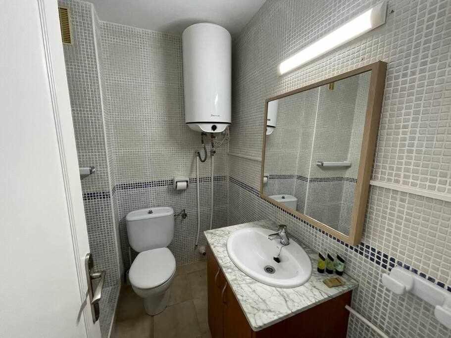 Mitjana Apartamento Con Piscina Ciutadella  Buitenkant foto