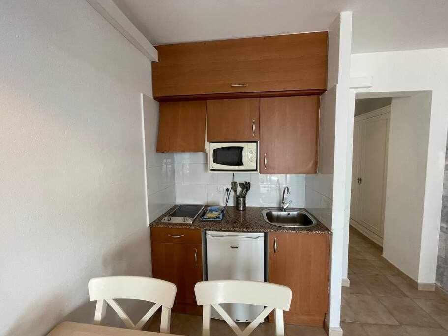 Mitjana Apartamento Con Piscina Ciutadella  Buitenkant foto