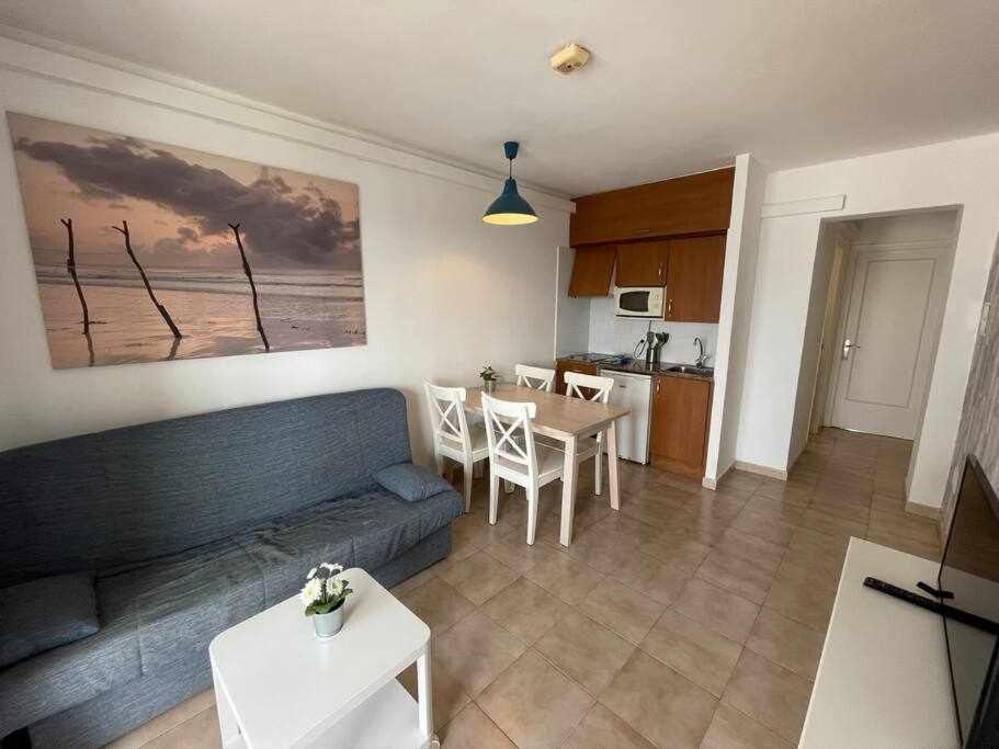Mitjana Apartamento Con Piscina Ciutadella  Buitenkant foto