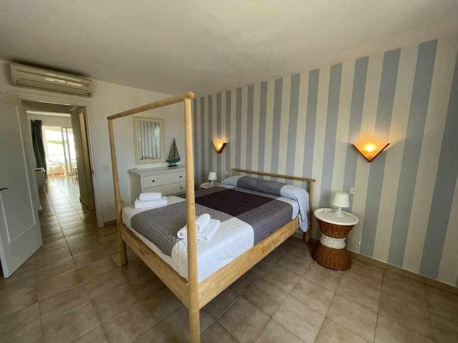Mitjana Apartamento Con Piscina Ciutadella  Buitenkant foto